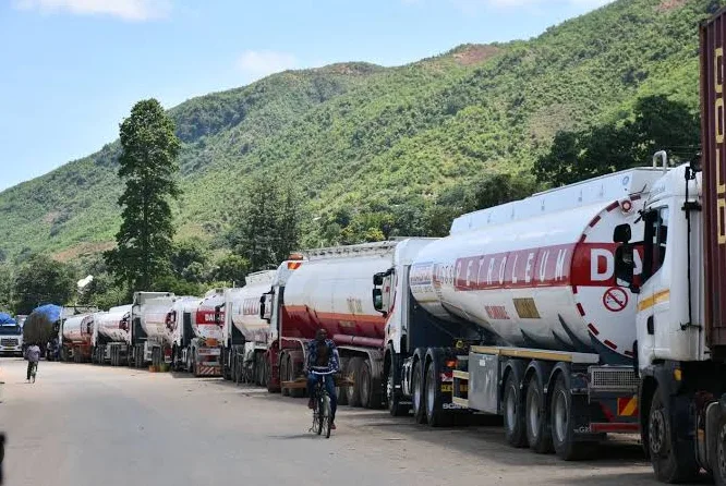 Road tankers queued on a Zambian trunk road